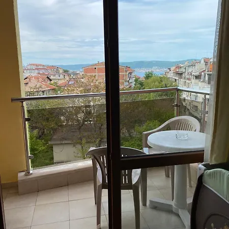 Apartment Vv Vigo Nesebar